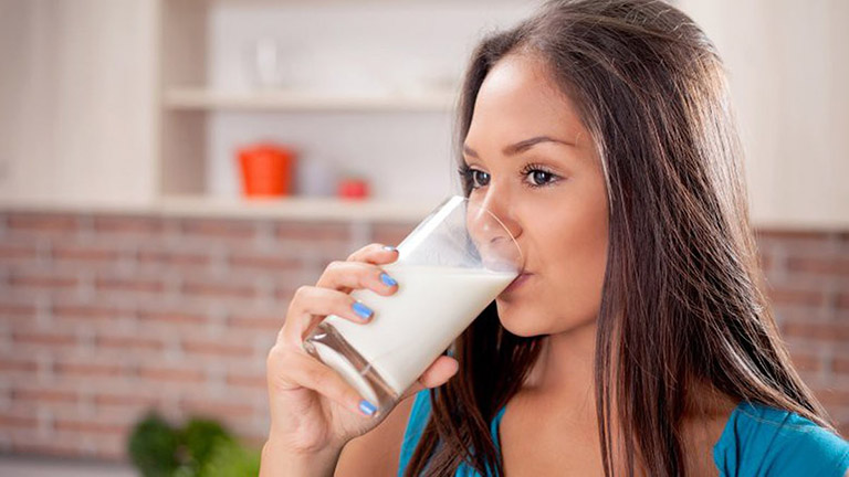 Một số lưu ý khi uống sữa đậu nành cho người bị sỏi mật