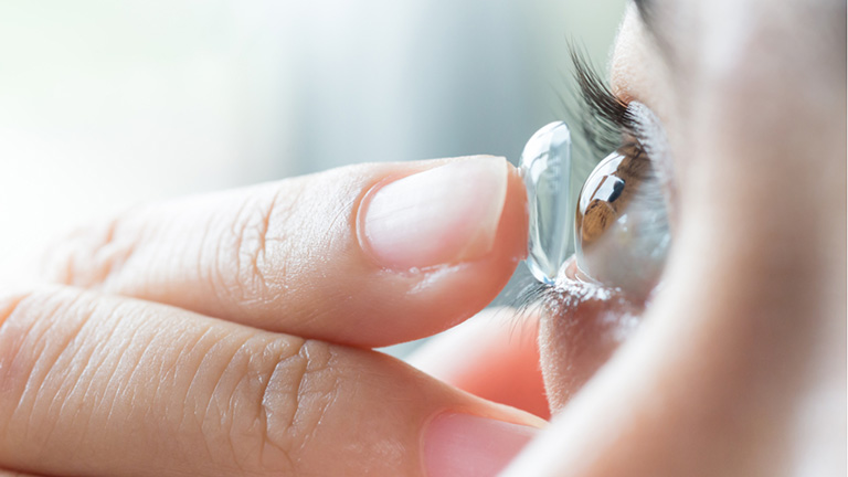Viêm da tiếp xúc ở mắt nguy hiểm không?