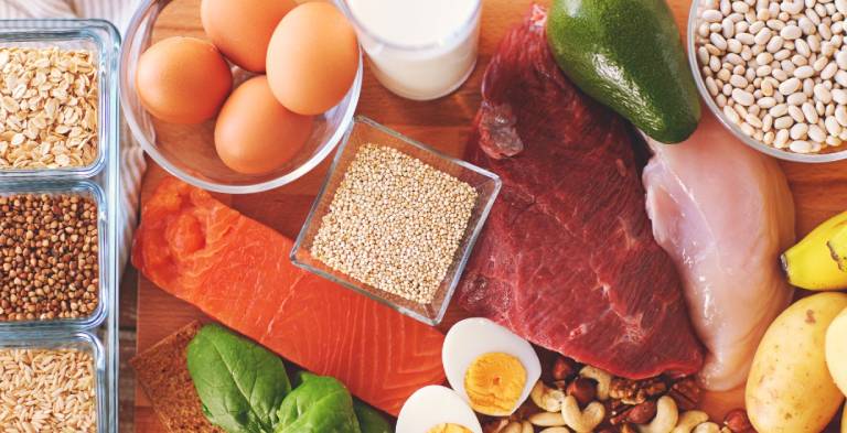 Thực phẩm giàu protein tốt cho người viêm họng