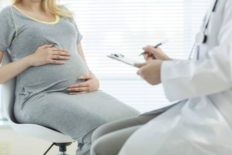 Cách điều trị viêm âm đạo khi mang thai 3 tháng cuối 