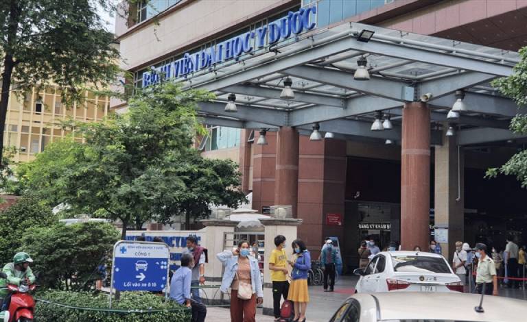 Bệnh viện Đại học Y Dược TPHCM - Địa chỉ khám đau vai gáy uy tín