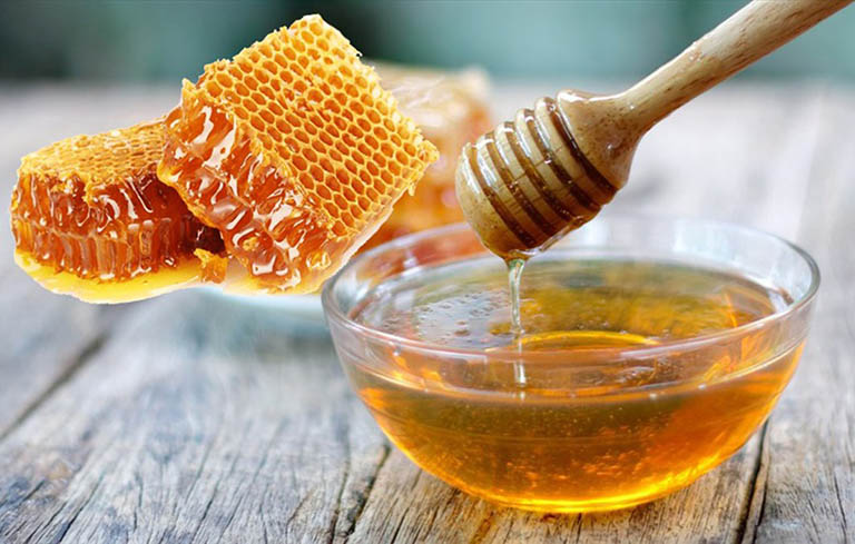 Công dụng trị viêm nang lông bằng mật ong