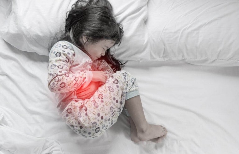 Trẻ em bị viêm đại tràng co thắt có nguy hiểm không?