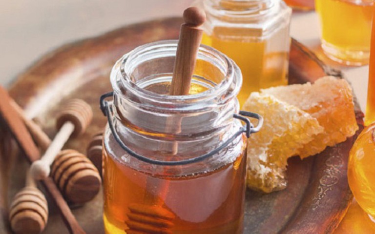 Lưu ý khi chữa táo bón bằng mật ong tại nhà