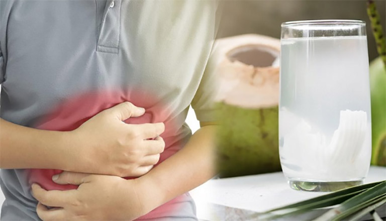 Người bị viêm đau dạ dày hoàn toàn có thể uống được nước dừa
