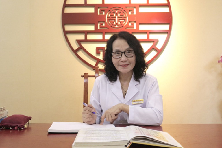 Thầy thuốc ưu tú, BS Lê Phương - Người luôn trăn trở vì sự nghiệp chăm sóc sức khỏe cộng đồng