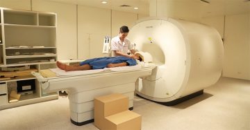 Chụp CT hoặc MRI
