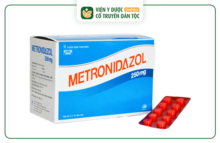 Metronidazole có khả năng ngăn chặn động vật nguyên sinh và tăng trưởng của vi khuẩn