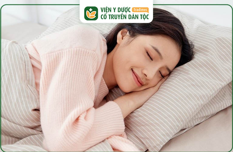 Kê cao đầu khi ngủ giúp cải thiện tình trạng trào ngược dạ dày